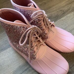 Simply Southern Pink Glitter Duck Boots